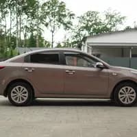 KIA RIO  6