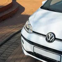 Volkswagen UP  5