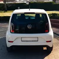 Volkswagen UP  4