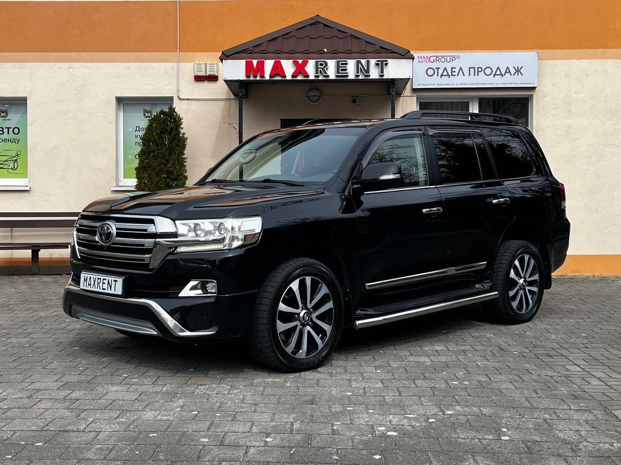 Toyota Land Cruiser 200